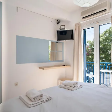 Livadia Seaside 10 Apartment
