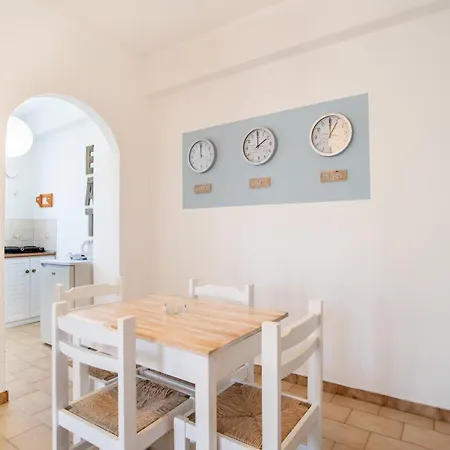 Apartment Livadia Seaside 10 Páros