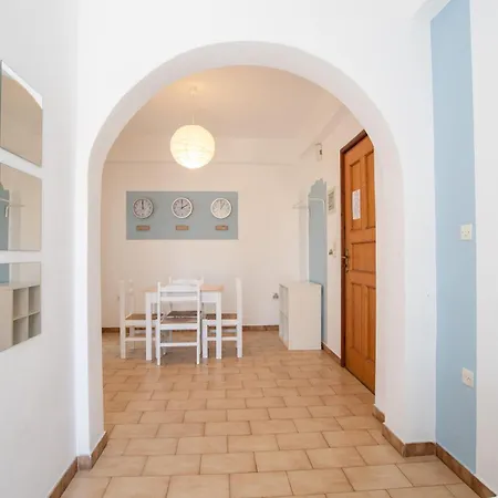Livadia Seaside 10 Apartment